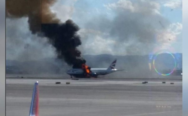 En nueve segundos el piloto héroe de Las Vegas salvó a 172 pasajeros