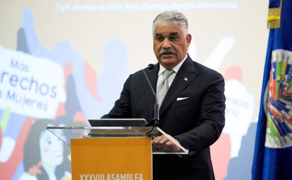 El canciller dominicano da positivo por coronavirus