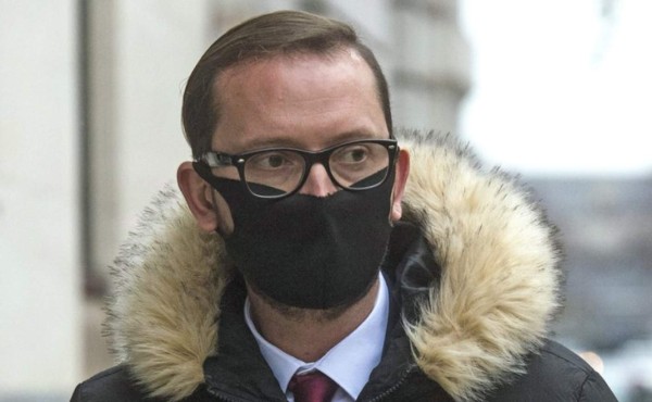 Ex empleado de la Reina Isabel II irá a la cárcel