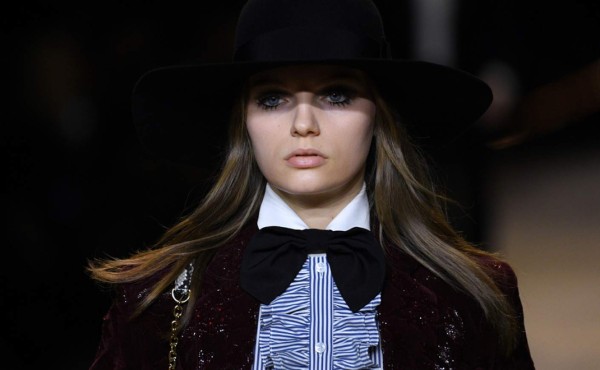 Elegante y clásica con lazos a toda hora&nbsp;&nbsp;