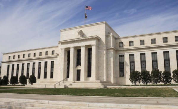 Anuncian alza de tasas en diciembre en EUA