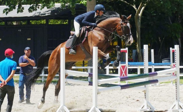 Club Ecuestre Hacienda Tara albergará el FEI Jumping Childrens y la Copa Alutech