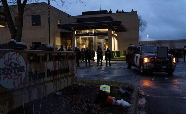 Un nuevo toque de queda nocturno en una ciudad de EE.UU., tras la muerte de un afroamericano