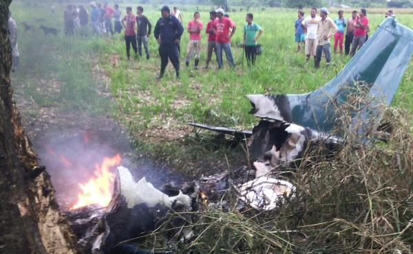 Se estrella avioneta en La Masica, Atlántida