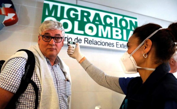 Colombia confirma nuevos casos de coronavirus en viajeros llegados de España