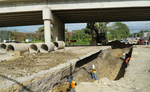 Retoman trabajos en puente de la 27 calle de San Pedro Sula