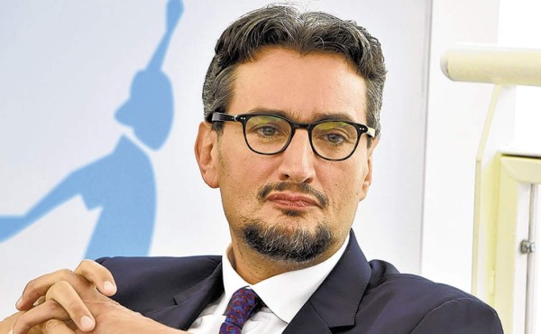 Una nueva generación acelera el cambio en la tradicional Ferrero