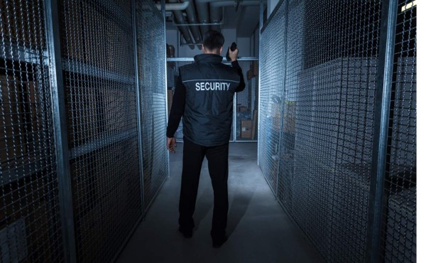 Indeciso con tener romance con vendedora