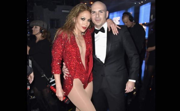 ¿Por qué llora Taylor Swift? Mira lo que pasó en el backstage de los AMAs 2014