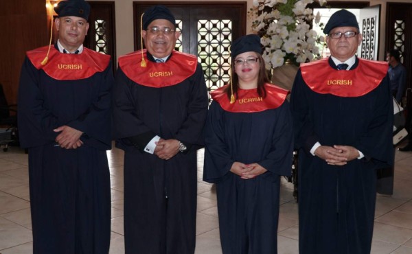 Graduación de la Universidad Cristiana de Honduras