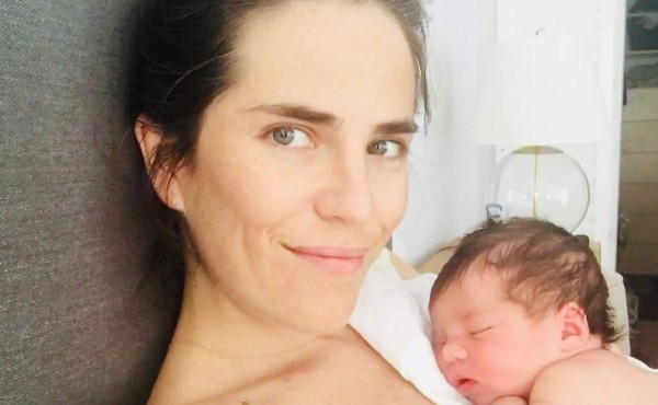 Karla Souza ya dio a luz