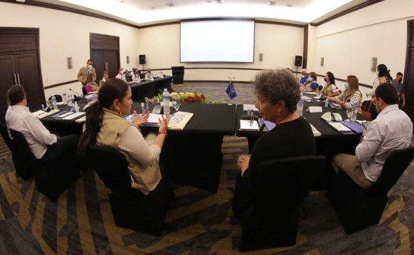 Honduras sostiene diálogo con la Organización Internacional para las Migraciones