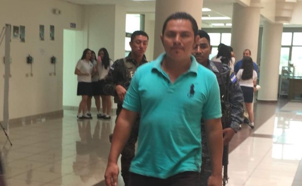 Seguirá preso implicado en asesinato de subdirector del penal