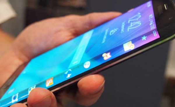 Google encuentra once errores de 'impacto elevado” en el Galaxy S6 Edge