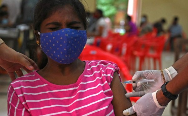 India vacuna contra el covid-19 a 10 millones de personas en un solo día