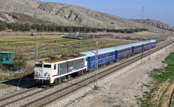 Migrante hondureña muere tras ser arrollada por 'La Bestia' en México