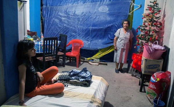 Con dolor y esperanza pasan Navidad los damnificados de los sismos en México
