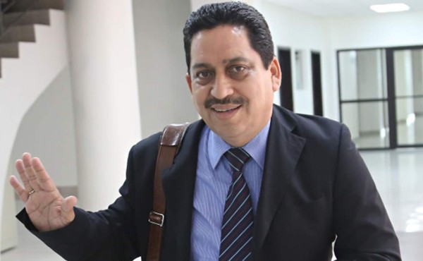 Suspenden juicio de privación de bienes de Chepe Handal