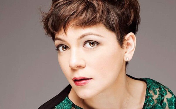 Video: Natalia Lafourcade revive a Violeta Parra  