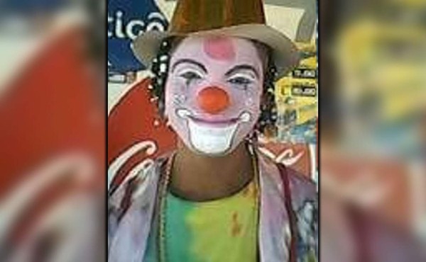 Hallan ultimado a payaso en la colonia Bográn