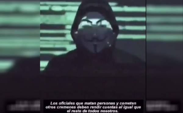 Anonymous hackea radios de Policía en Chicago y amenaza a Trump