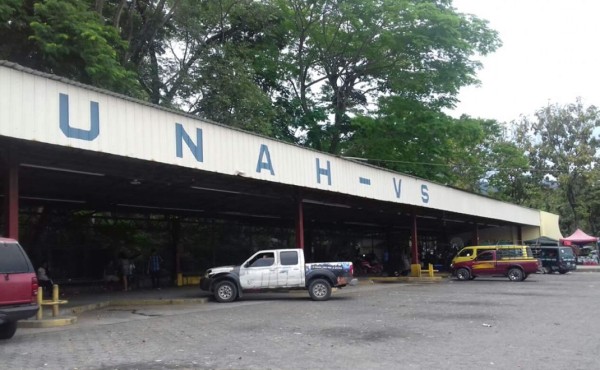 Extorsión está dejando sin transporte a estudiantes de Unah-VS