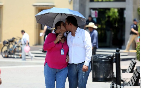 El amor sí ayuda, pero no baja kilos &nbsp;&nbsp;