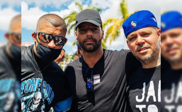 Bad Bunny, Ricky Martin y Residente: famosos lideran manifestaciones para pedir la dimisión del gobernador de Puerto Rico