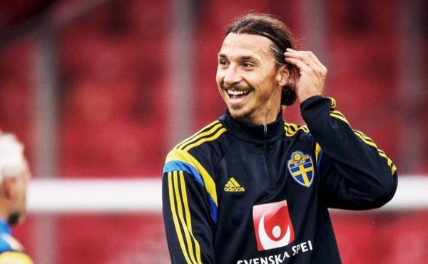Zlatan Ibrahimovic recibió el Disco de Oro