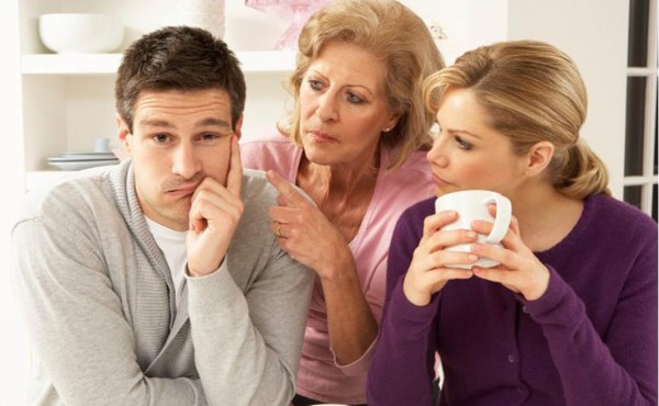 Mamá no quiere a su novia