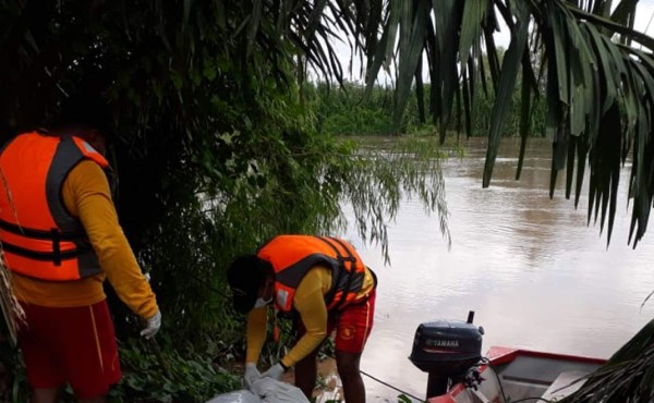 Bomberos recuperan cadáver de hombre arrastrado por el río Ulúa