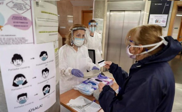 Segunda día con pandemia decreciente en España pero ligero repunte de muertes