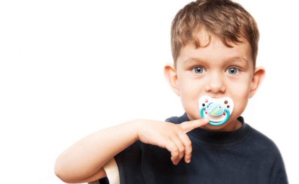 Grandes problemas que provoca el chupete