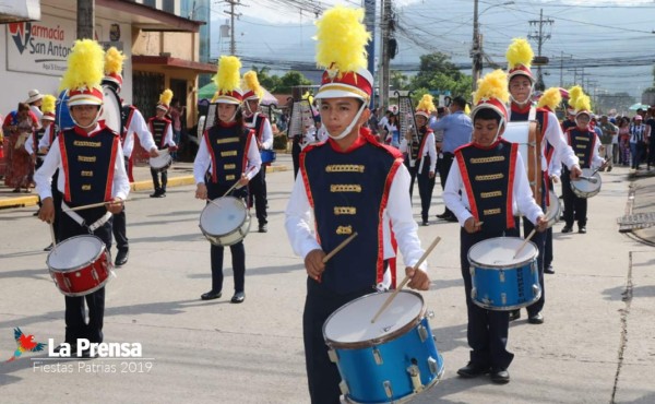 El Progreso vive fiesta cívica en desfiles de Independencia 2019