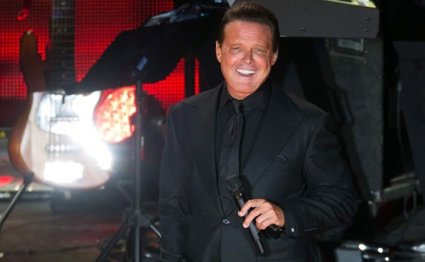 Luis Miguel contará su historia en TV