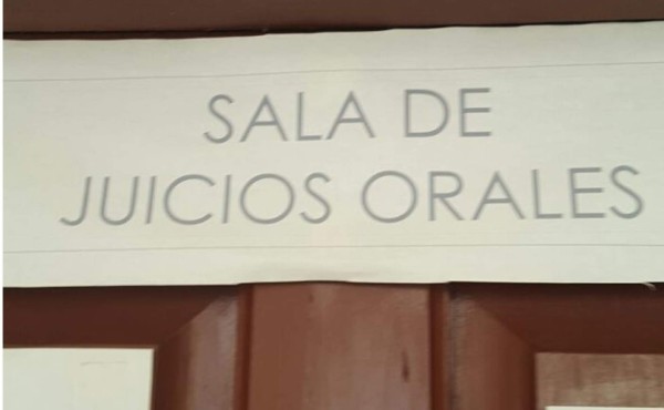 Honduras: Condenan a exfiscal por abuso de autoridades