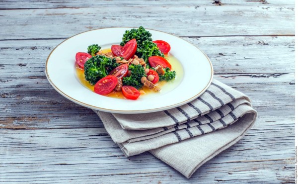 Ensalada de brócoli y lentejas