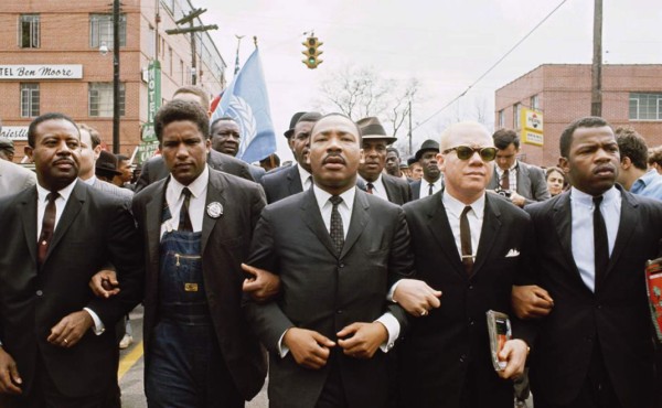 Critican escasa diversidad en nominaciones al Óscar