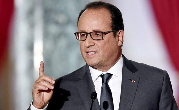 Hollande urge a la UE a hacerle frente a Trump