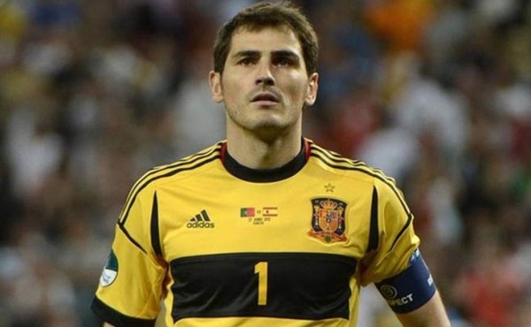 Iker Casillas y los italianos no votaron en el Balón de Oro