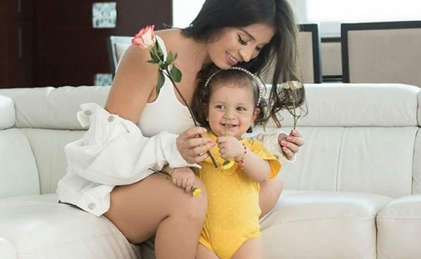 Video: Hija de Iroshka y Salvador Nasralla enternece las redes