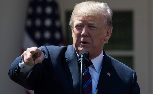 Trump baja el tono sobre ataque militar contra Siria