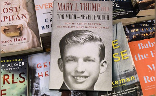 EEUU: Libro de sobrina de Trump vende casi un millón de copias en su primer día