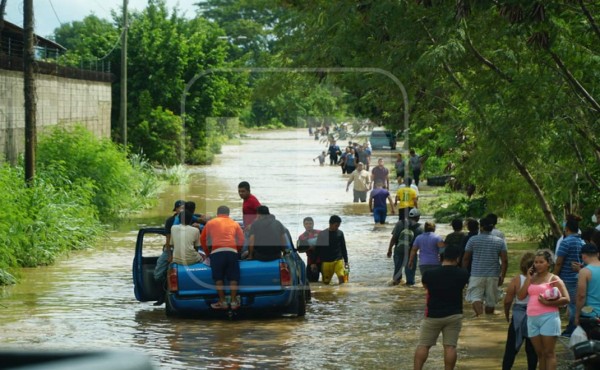 Más de 360,000 personas han sido afectadas por Eta en Honduras