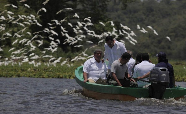 Crean consejo consultivo para embellecer la Laguna de Jucutuma