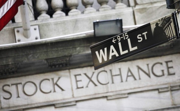 Wall Street cierra mixto y con un nuevo récord del índice Nasdaq