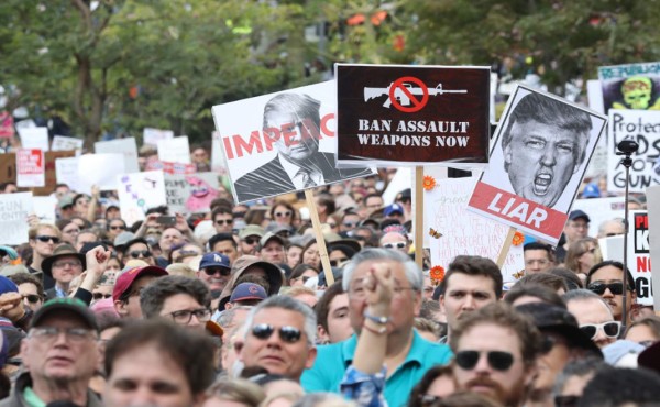 EEUU: Miles se suman en ciudades de California a marcha por mayor control de armas