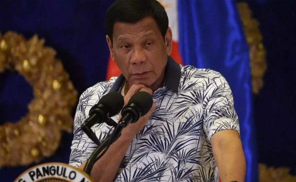 Presidente filipino se ofrece voluntario para probar la vacuna rusa