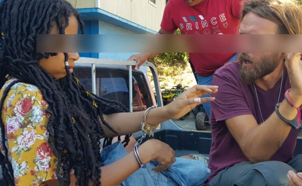 Detienen a pareja de extranjeros que llevaba supuesta marihuana en el ferry