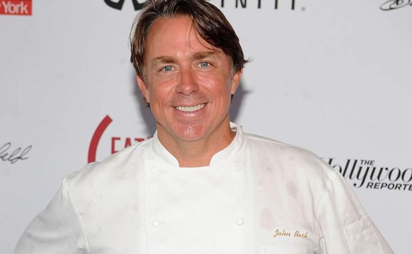 Reconocido chef renuncia por acusaciones de acoso sexual